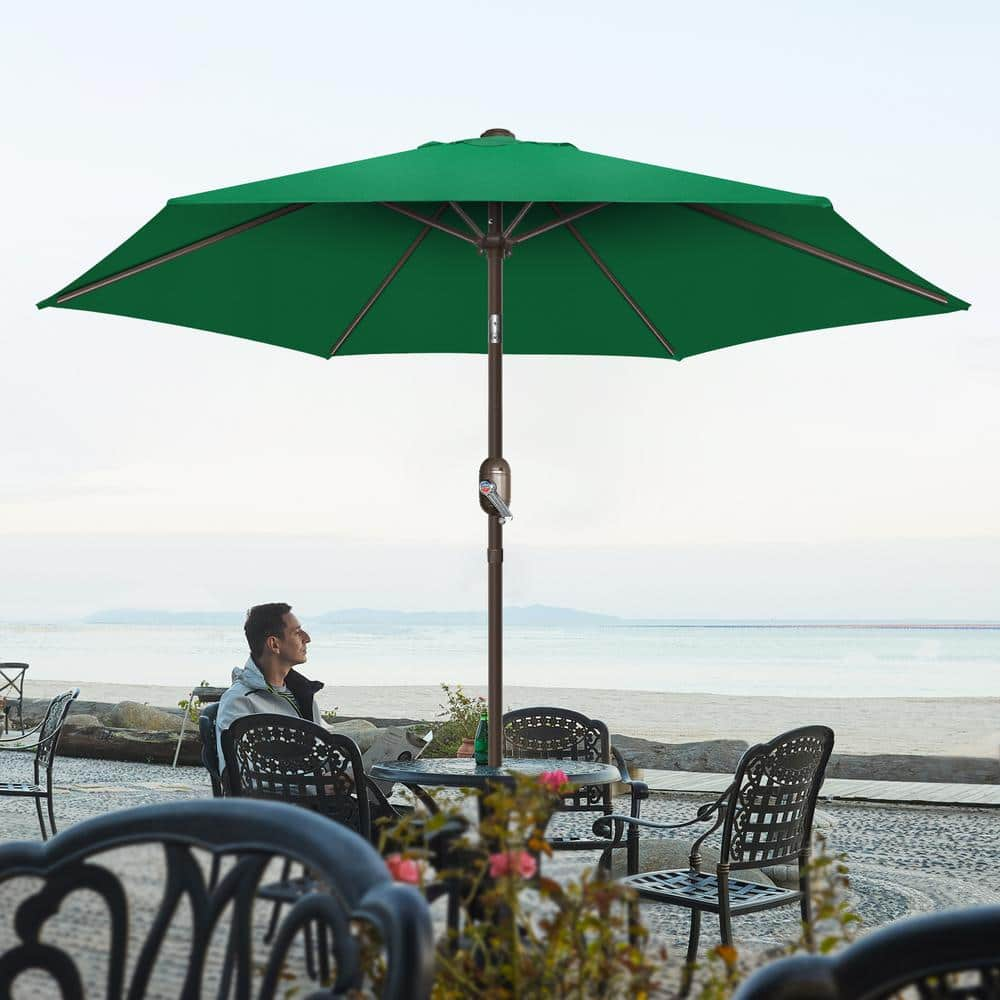 GARSING 7.5ft Outdoor Market Patio Umbrella in Green with Push Button Tilt