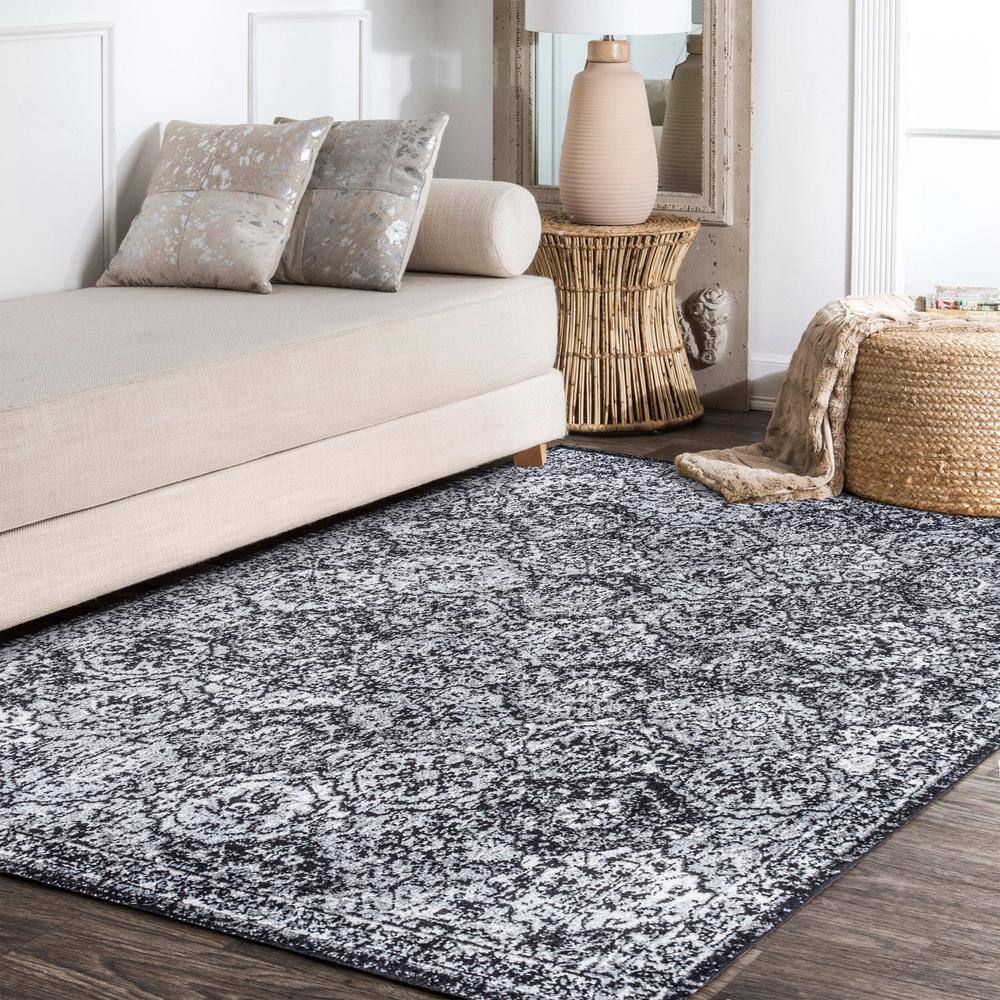Bohemian Bliss Black/Ivory Synthetic 8' x 10' Easy-Care Area Rug