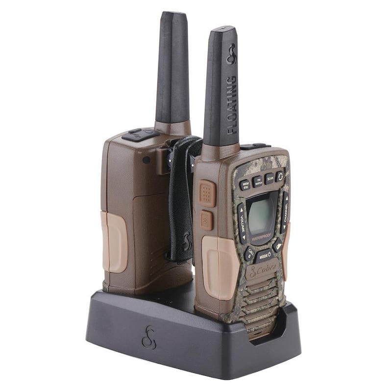 ACXT1035R FLT 37- Mile Range, Floating 2-Way Radio, Truetimber Strata (2-Pack )