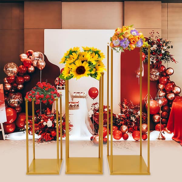Gorgeous Gold Crystal Pillar Flower Stand for Wedding Centre Pieces  China  Wedding Centre Pieces and Wedding Decoration price  MadeinChinacom