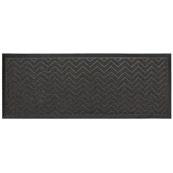 Chevron Dark Gray 17.7 in. x 47.2 in. Polypropylene Non Slip Backing Indoor/Outdoor Door Mat