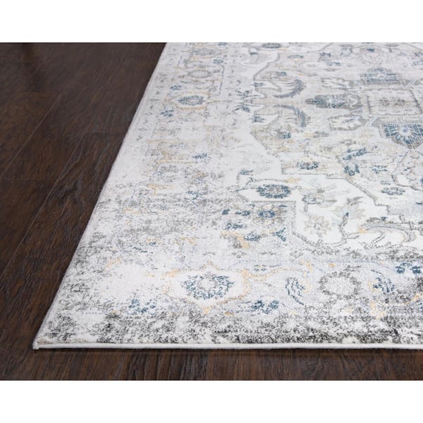 Lavish Ivory/Gray 3 ft. 11 in. x 5 ft. 6 in. Medallion Area Rug