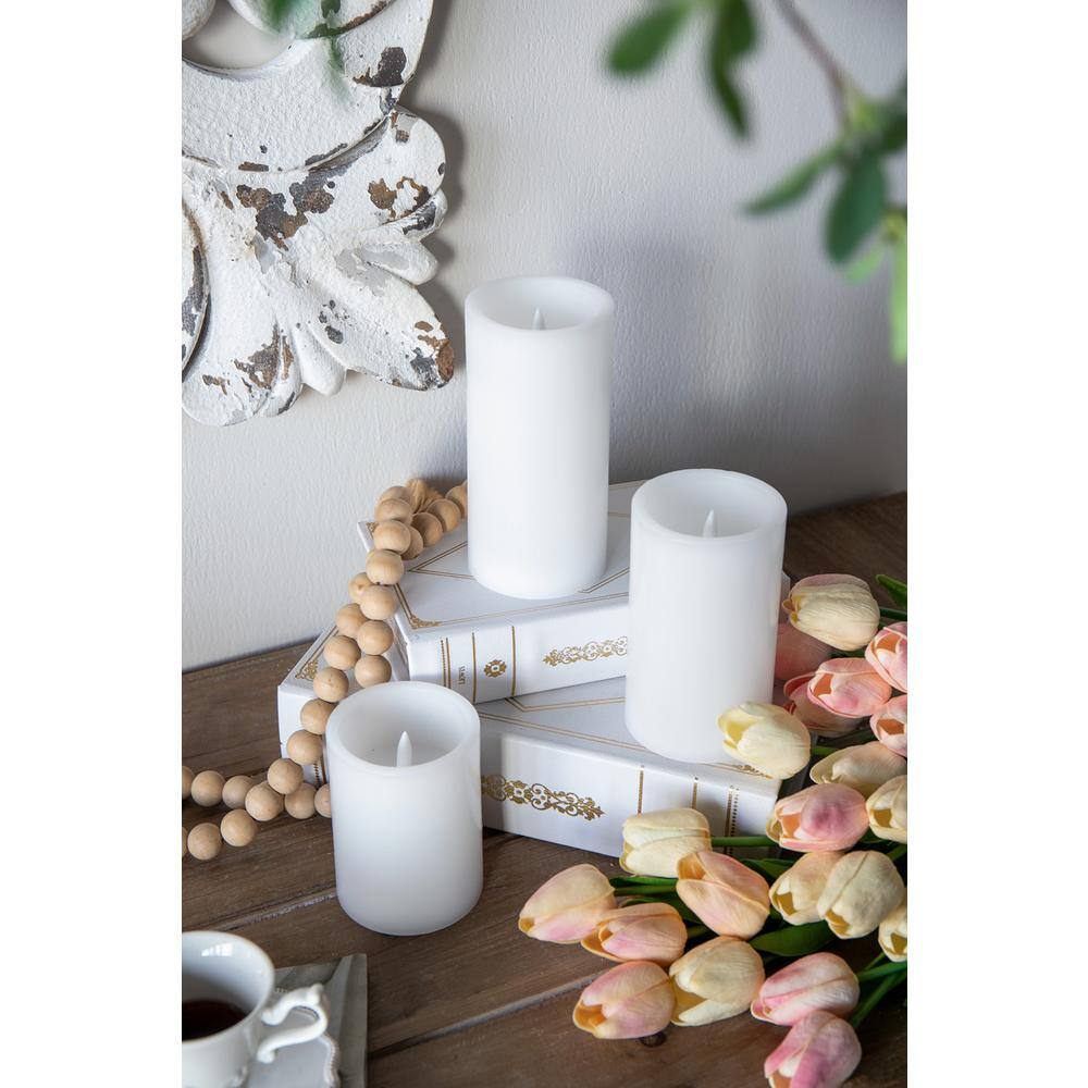 Set of 3 White Flameless LED Decorative Candles with Remote Timer