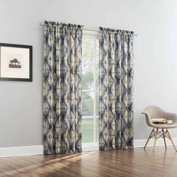 Sun Zero Keaton Geometric Watercolor Gray Layered 54 in. W x 63 in