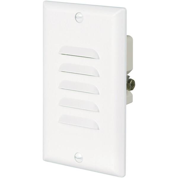 Eaton 15 Amp 120-Volt LED Step Light with Vertical and Horizontal Louvered Wall Plates - White