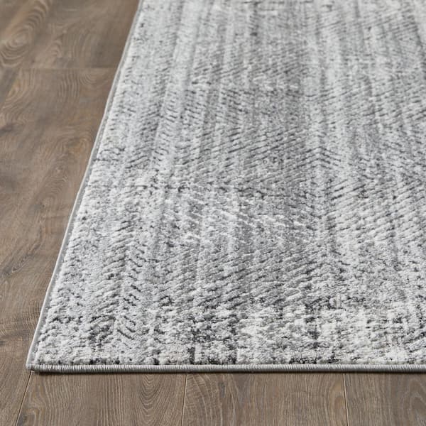 Aysal Azebella Gray 4 ft. x 6 ft. Geometric Polypropylene Indoor Area Rug