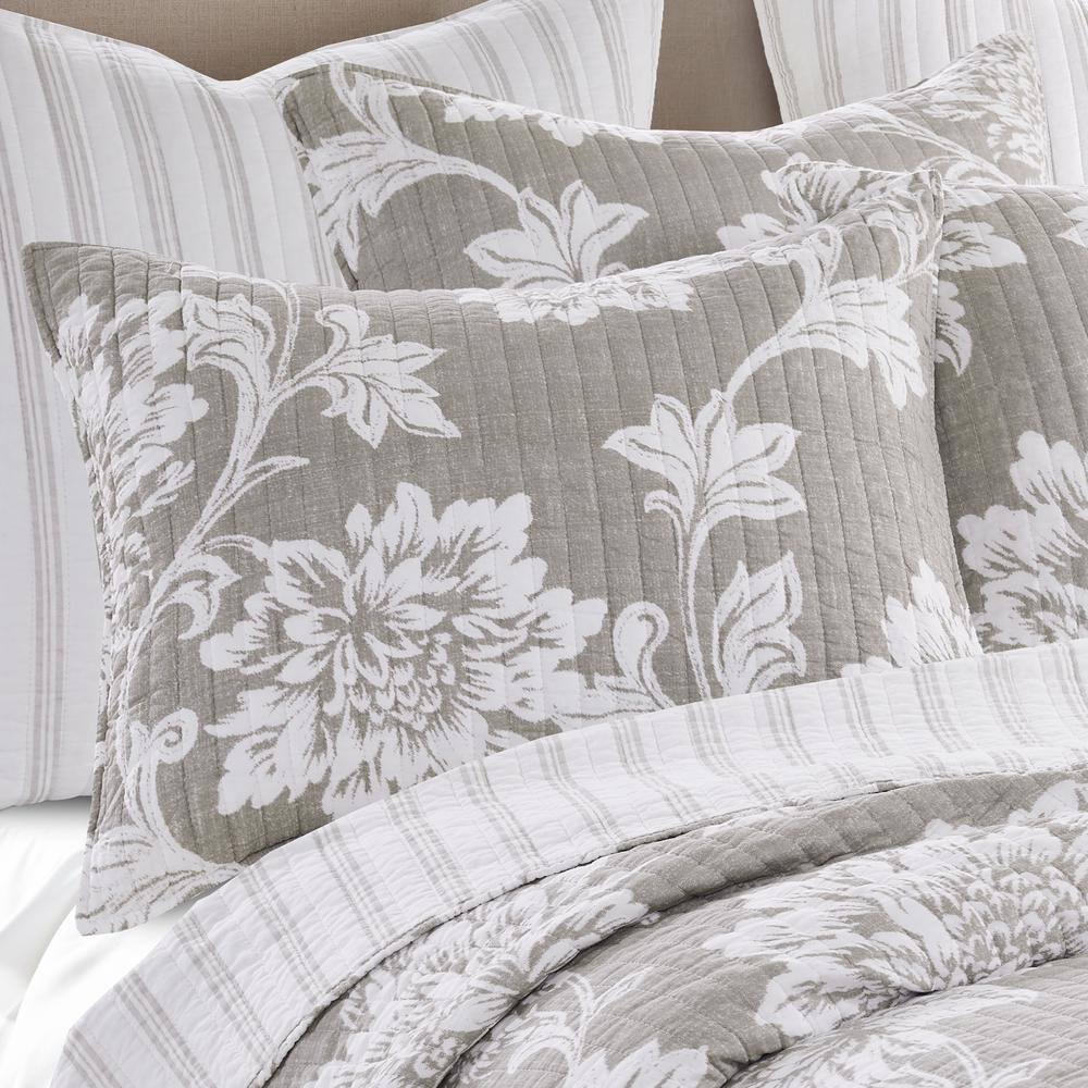 Sanira Twin White and Beige Cotton Reversible Quilt Set