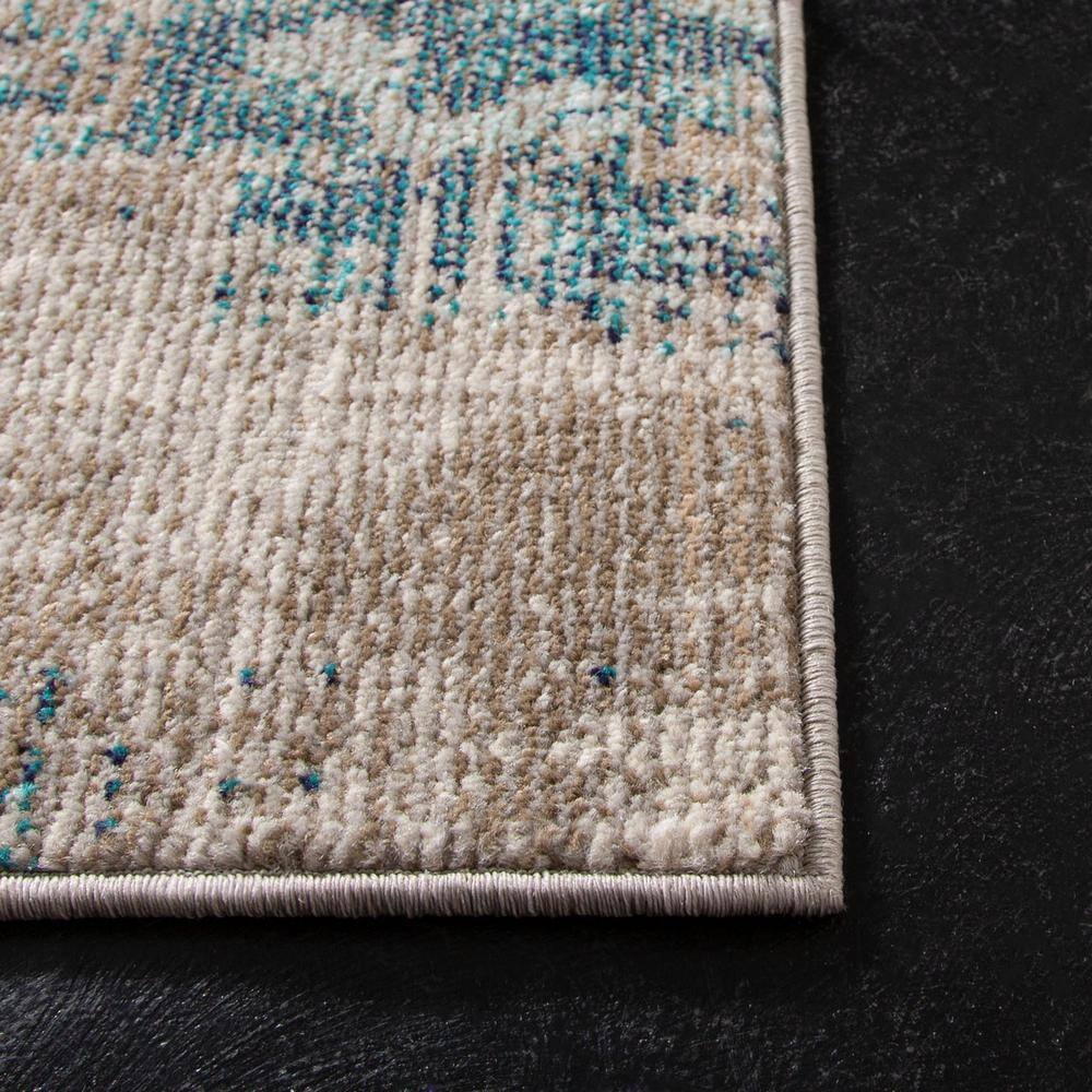 Safavieh Madison Blue and Grey Round Synthetic Area Rug