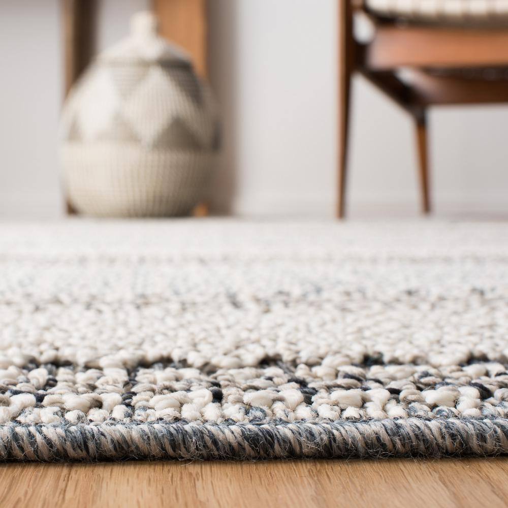 Subtle Elegance 9' x 12' Gray Synthetic Indoor/Outdoor Area Rug