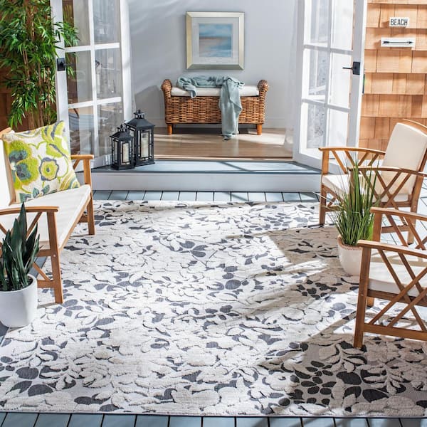 Diamond Brim Outdoor Rug