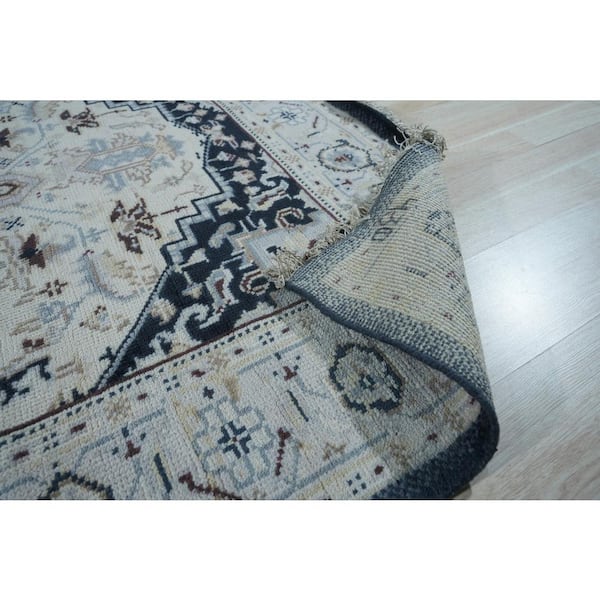 Beige 2 ft. 6 in. x 8 ft. Hand Knotted Wool Traditional Heriz Design Weave Area Rug