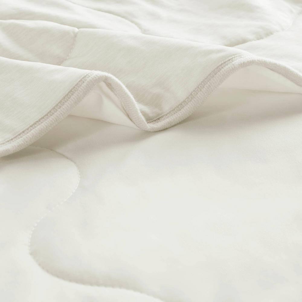 Ivory Lightweight Cooling Knit Throw Blanket