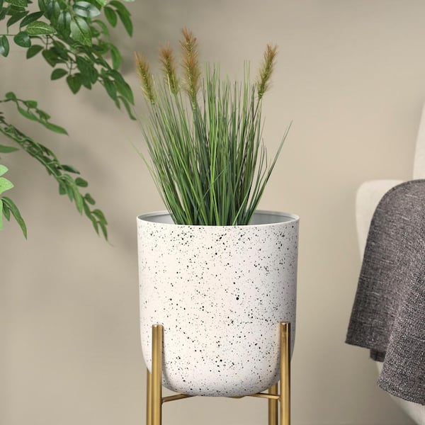 20 in. H Artificial Pampas Grass Plant with White Plastic Pot
