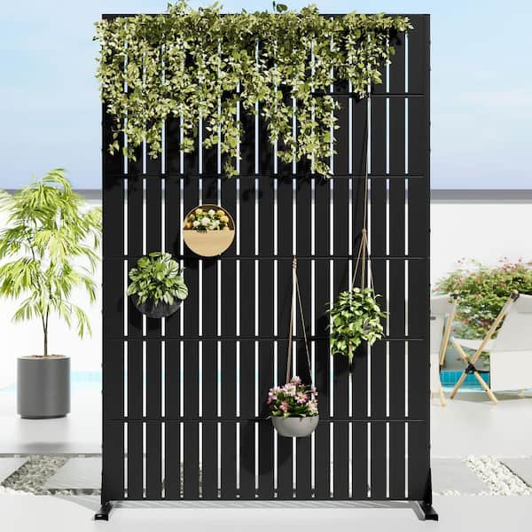 Dovelina 47 in. x 72 in. Black Textured Metal Garden Screens Outdoor Privacy Screen