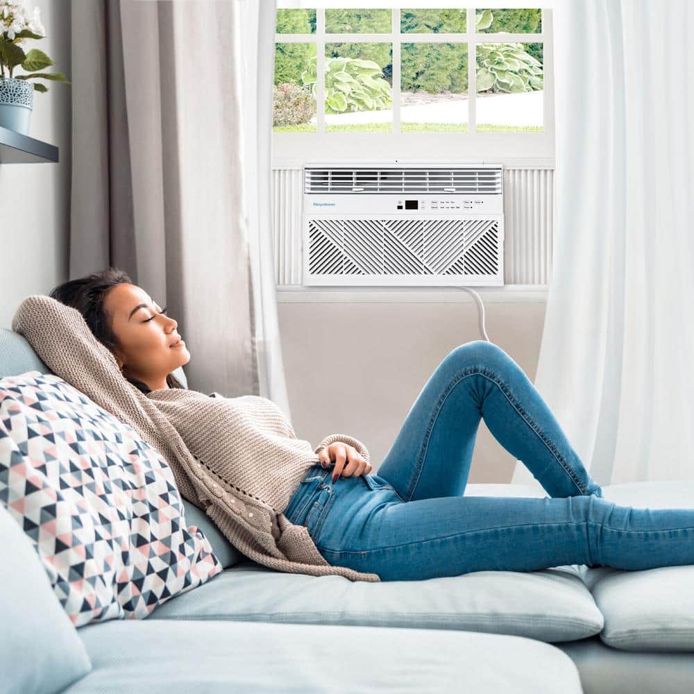 Keystone 8,000 BTU White Window Air Conditioner with Remote