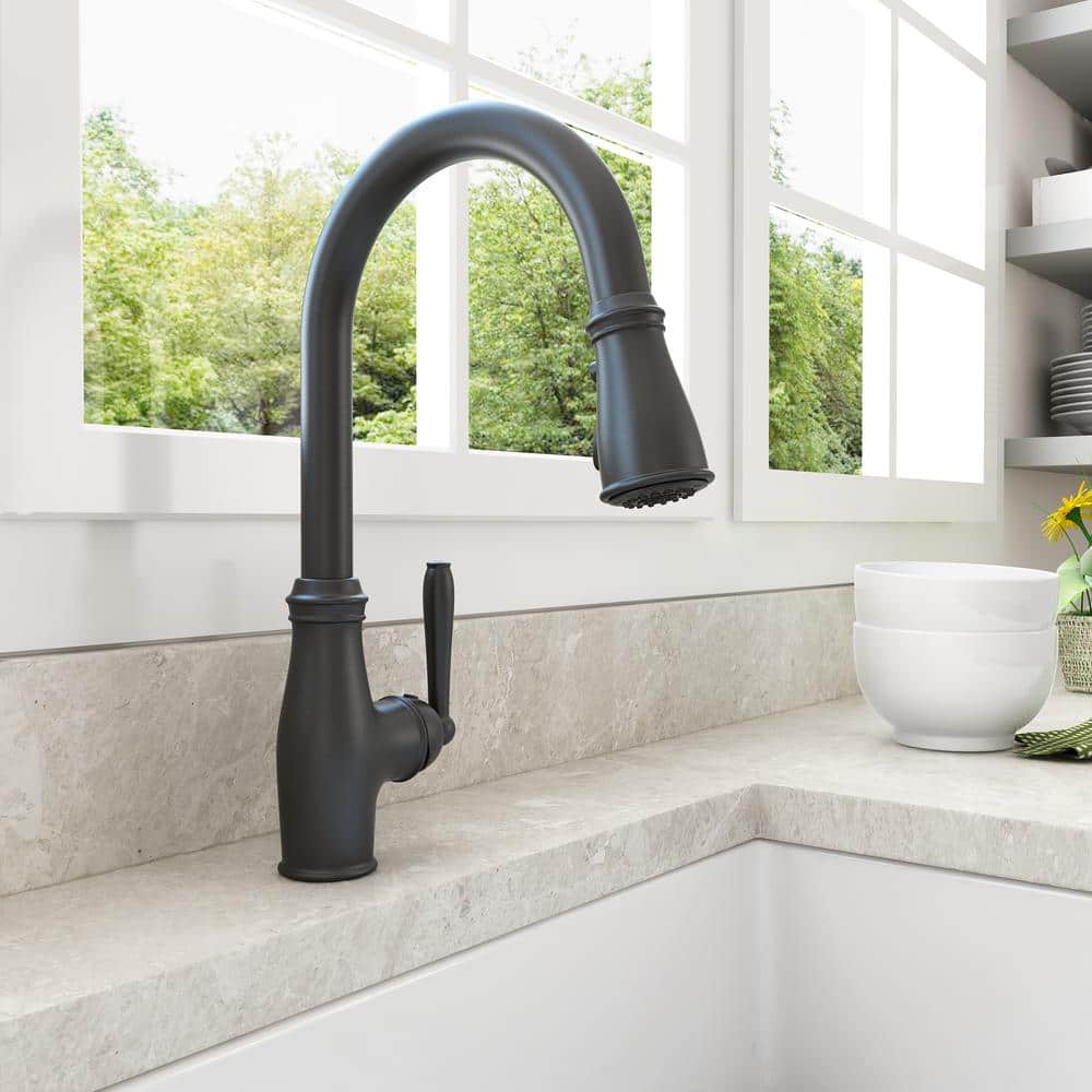 Belsena Matte Black Brass Pull-down Kitchen Faucet with Spray