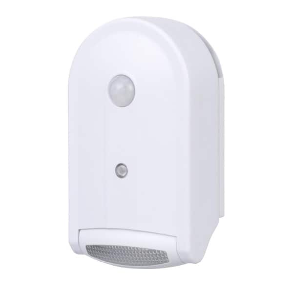 PRIVATE BRAND UNBRANDED Battery Operated Bright White 20 Lumens LED Motion Activated Indoor Path Night Light