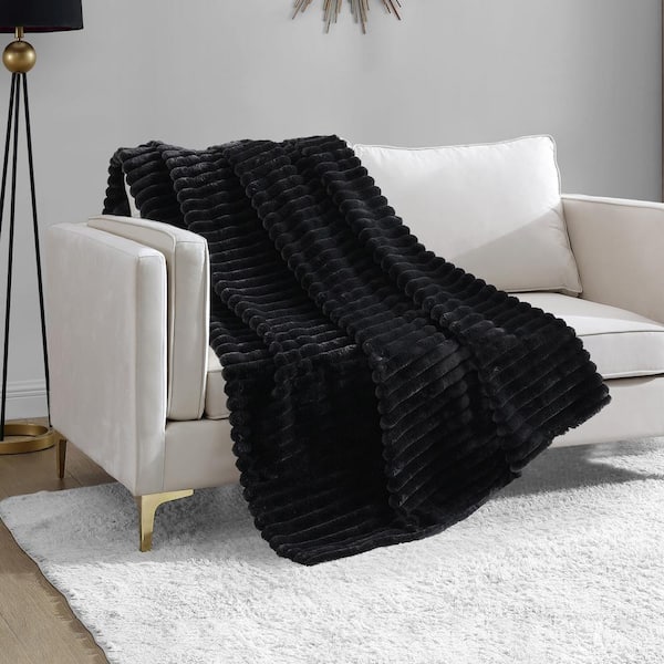 Plush black online blanket