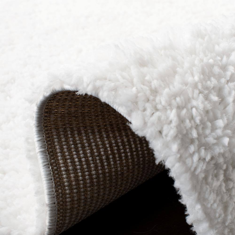 Luxe White Shag 3' x 5' Synthetic Rectangular Rug