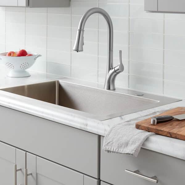 Single Handle Pull-Down Sprayer Kitchen Faucet with LED in Stainless Steel