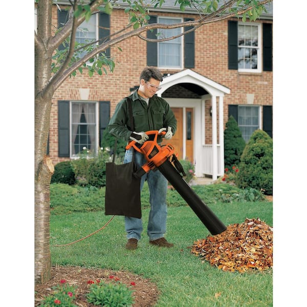 12 AMP 210 MPH 300 CFM Corded Electric 3-in-1 Handheld Leaf Blower, Vacuum and Mulcher with Leaf Collection Attachment