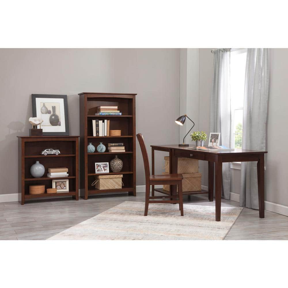 Traditional Elegant Adjustable Parawood Bookshelf - Brown