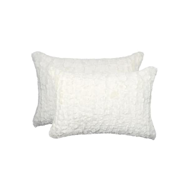 Luxe Faux Fur Belton Ivory Mink 12 in. x 20 in. Faux Sheepskin Decorative Pillow (Set of 2)