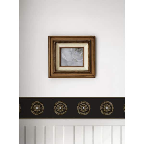 8 sq. ft. Black and Metallic Gold Ronan Medallion Unpasted Non-Woven Paper Wallpaper Border