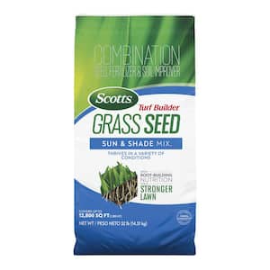 Turf Builder 32 lbs. Grass Seed Sun & Shade Mix with Fertilizer and Soil Improver Thrives in a Variety of Conditions
