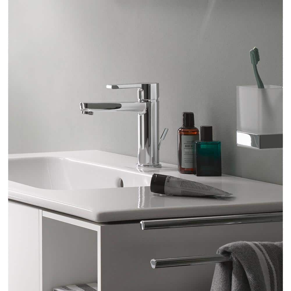 B.2 Series Sleek Chrome Single-Hole Bathroom Faucet
