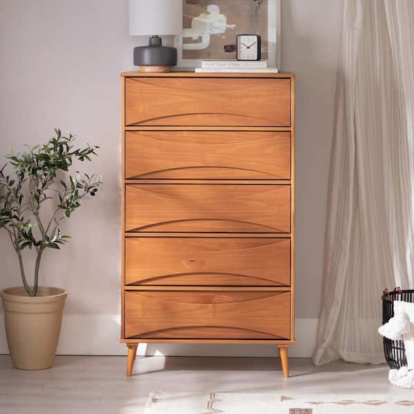 Welwick Designs Mid-Century Modern Caramel 5-Drawer 30 in. Chest of Drawers with Curved Detailing