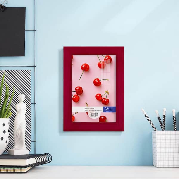 Woodgrain 5 in. x 7 in. Cherry Red Picture Frame (Set of 2)