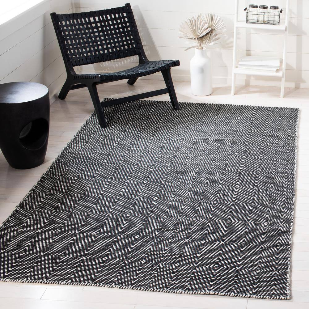 Black and Ivory Handwoven Wool Kilim Area Rug, 5' x 8'