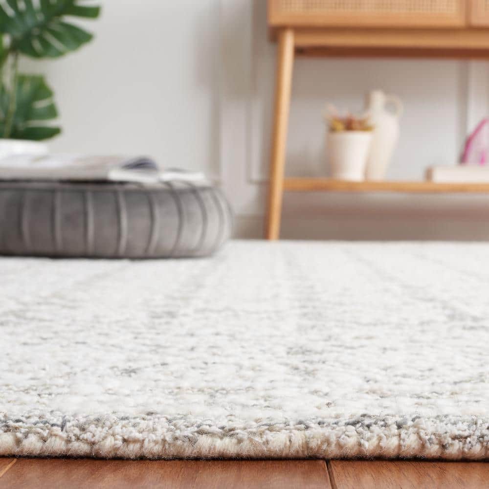Gray 6' x 9' Handmade Tufted Wool Rectangular Rug