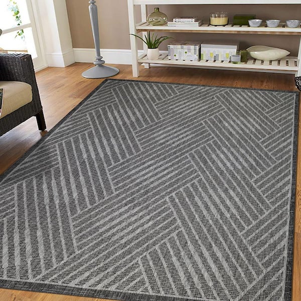 Amer Rugs Maryland 7 ft. X 10 ft. Fossil Gray Geometric Area Rug