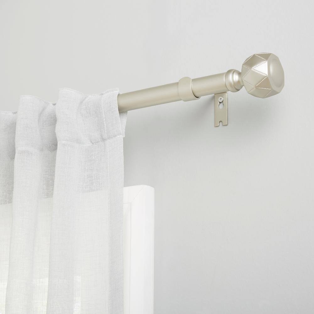 Amalgamated Textiles Adjustable Single Curtain Rod