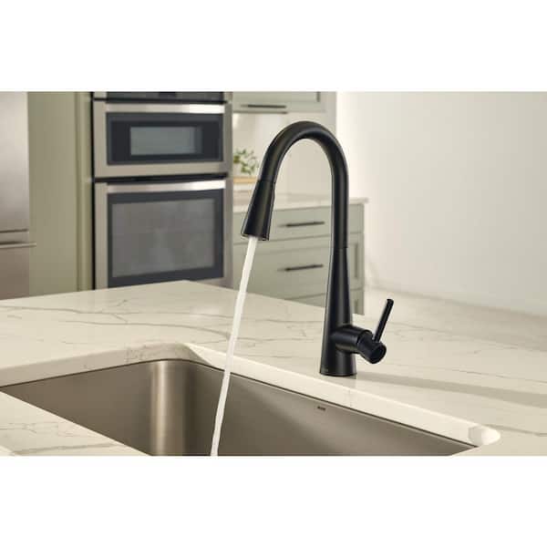 Sleek Matte Black 15.56 in. H Pull Down Sprayer Kitchen Faucet with 360 Degree Spout Swivel and Power Boost