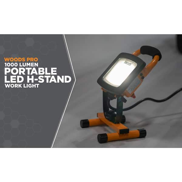 Southwire Incandescent Plug-in Handheld Work Light in the Work Lights  department at