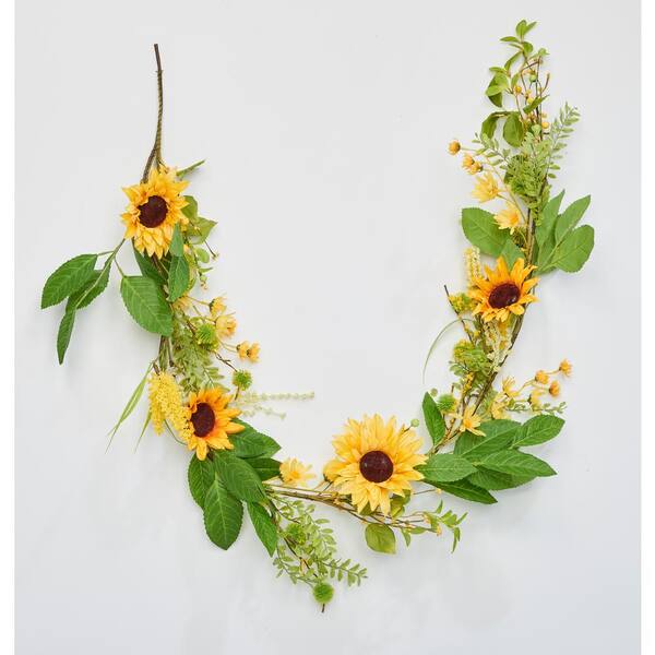 Worth Imports 62 Sunflower and Green Leaves Garland, Multicolor