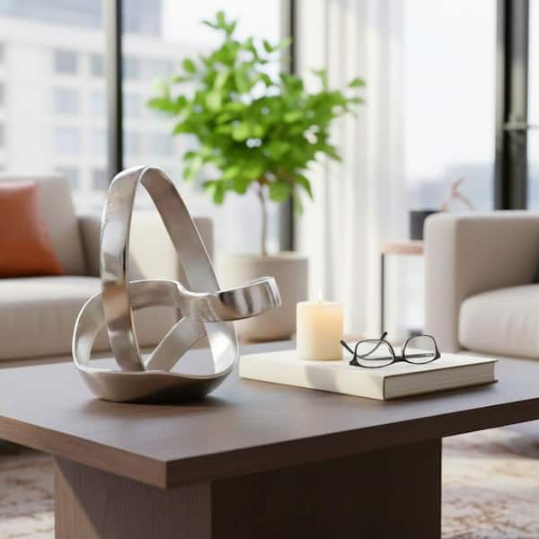 knot オブジェ　Lサイズ Liv & Skye Silver 10.5 in. x 11 in. Metal Decorative Large Knot