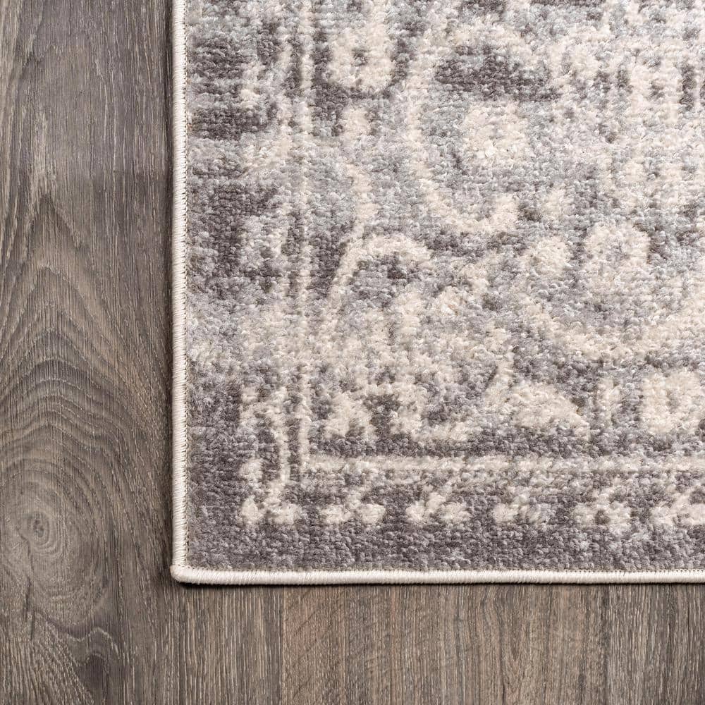 Mediterranean Filigree Medallion Light Gray/Cream Synthetic Area Rug