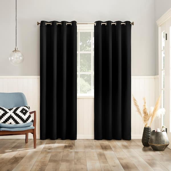 Sun Zero Brandon Magnetic Closure Black Polyester 54 in. W x 84 in