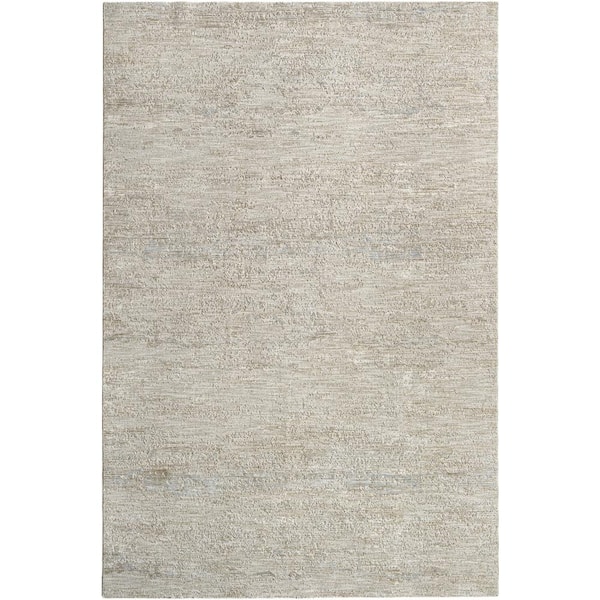 Masterpiece Gray Traditional 9 ft. x 12 ft. Indoor Area Rug