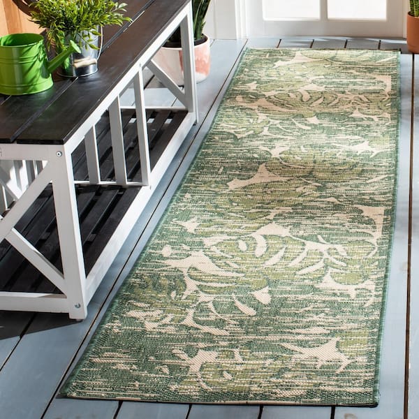 SAFAVIEH Courtyard Collection CY7557 Indoor/ Outdoor Non-Shedding Easy Cleaning Patio Backyard Porch Deck Mudroom Area Rug 8' x 10' Green Beige 
