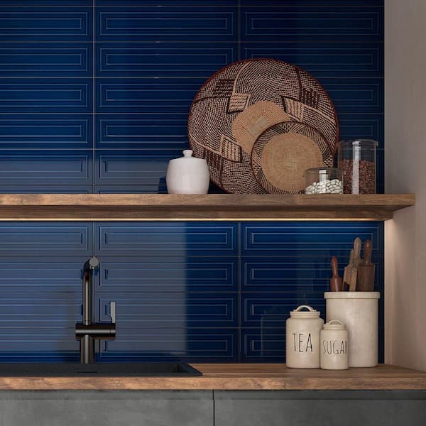 Monochrome kitchen in petrol blue - Equipe Cerámicas