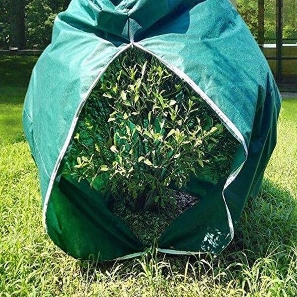 Agfabric 108 in. x 120 in. 1.5 oz. White Floating Row Cover Garden