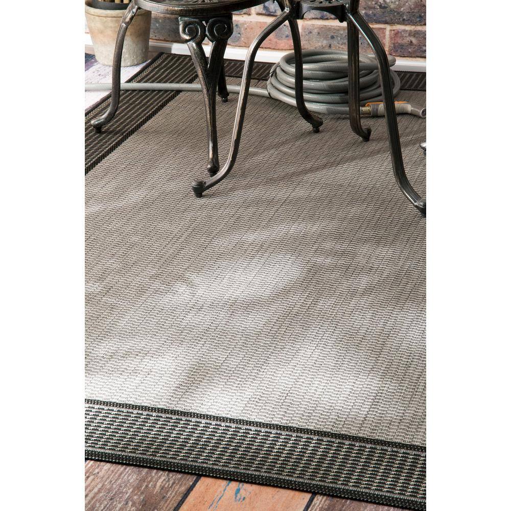 Slate Gray Easy-Care Synthetic Rectangular Accent Rug, 2' x 3'