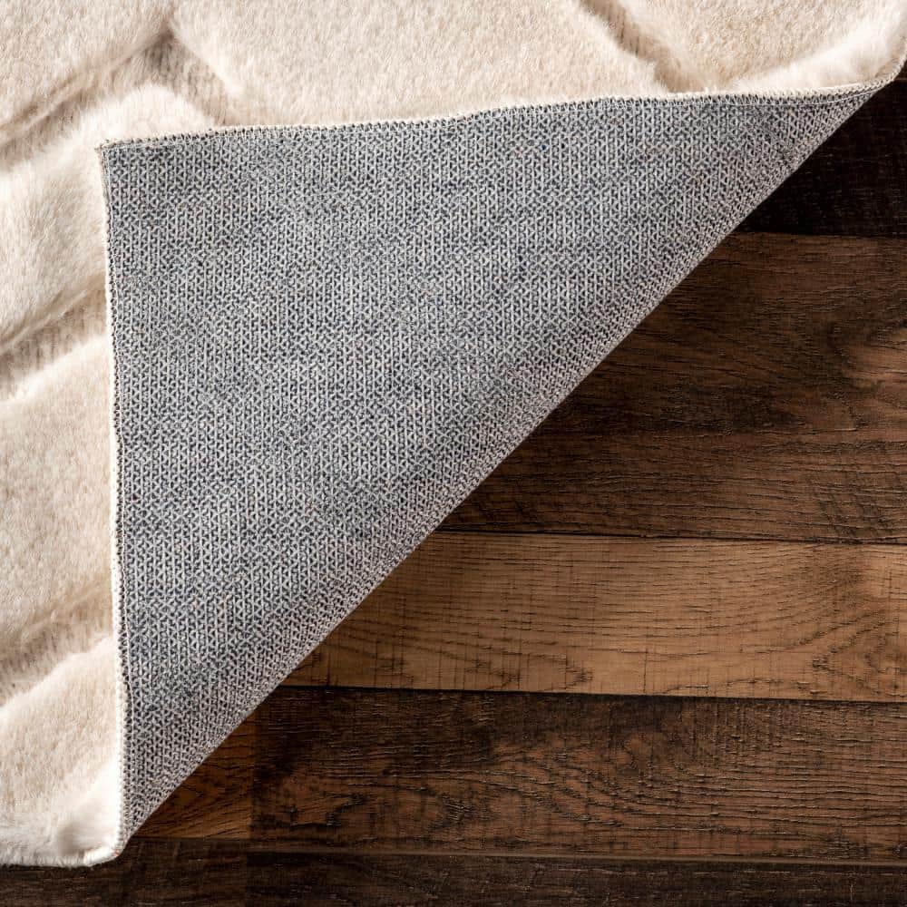 Off-White Chevron Synthetic Runner Rug, Machine Washable, Non-Slip