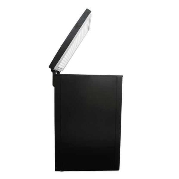 Black + Decker Portable 3.5 Cubic Feet Chest Freezer with Adjustable  Temperature Controls & Reviews