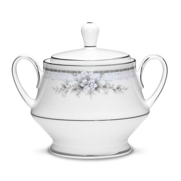 Noritake Sweet Leilani 10 fl.oz White Porcelain Sugar Bowl